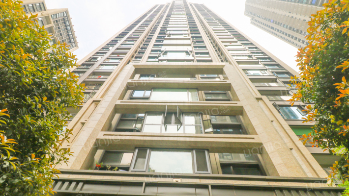 华发外滩首府外景图