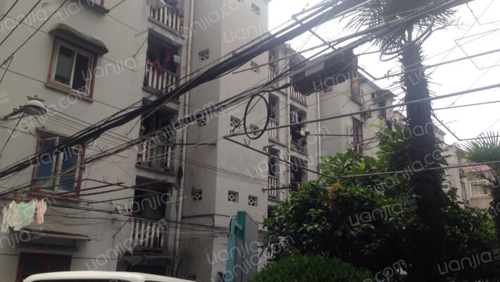 吉安路144弄外景图