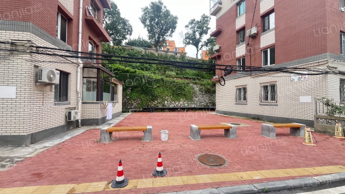 山庄北一街外景图