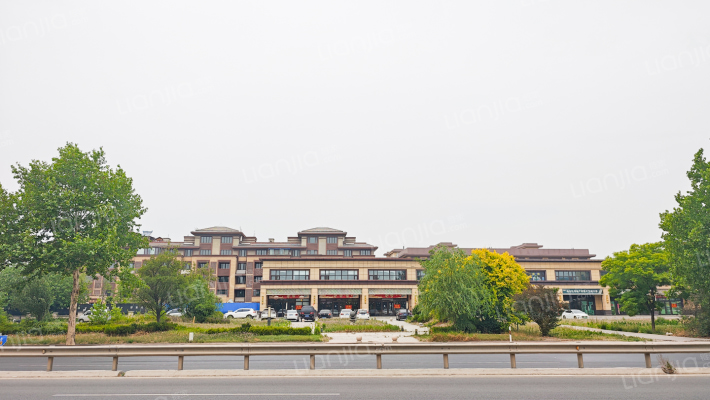 三庆龙山墅外景图