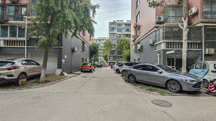 金凤苑南区外景图