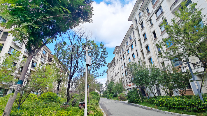 蚕子峪小区外景图