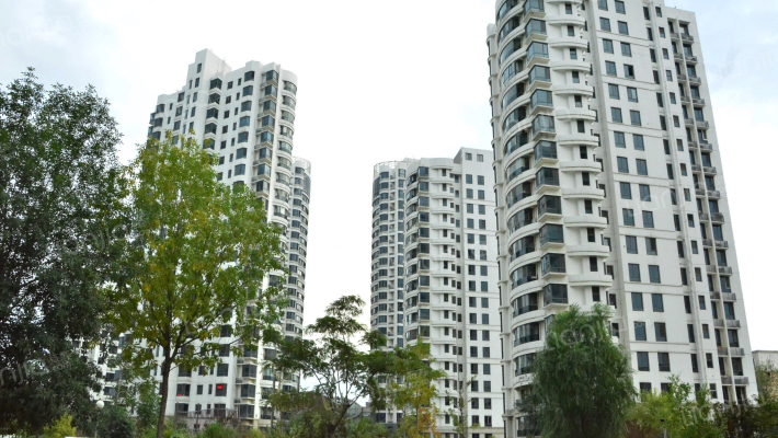 爱家星河花园外景图