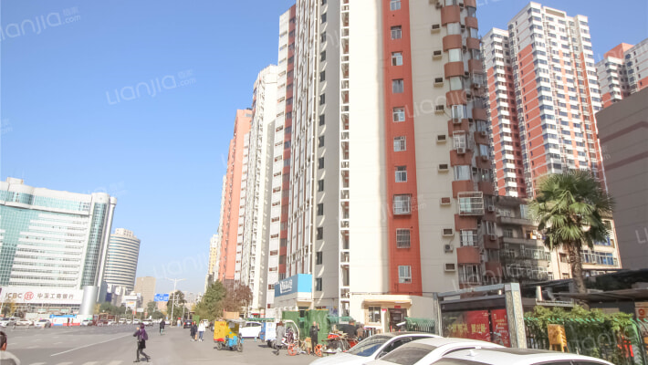 枫叶高层小区外景图