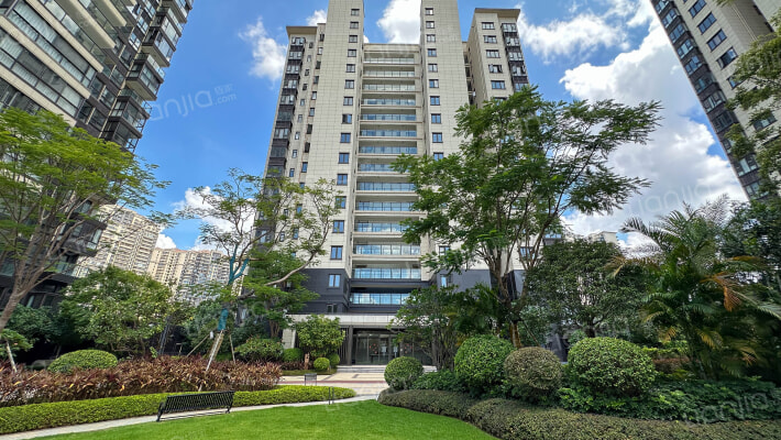 阳光城光明湖畔苑外景图