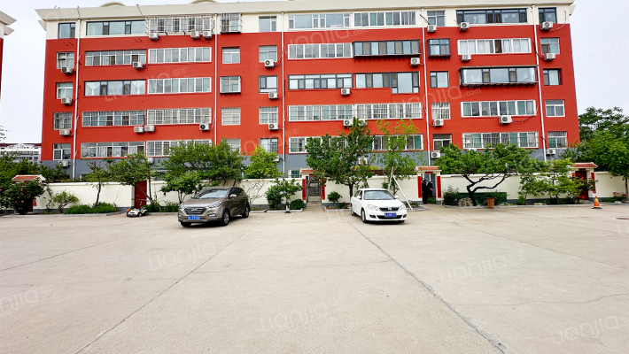 索道公司宿舍外景图