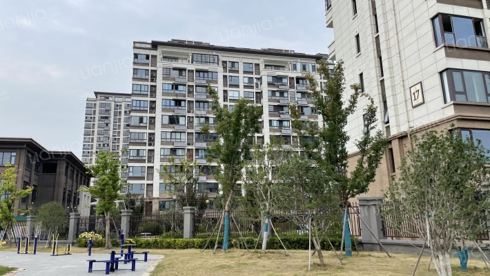 谊华雍景府外景图