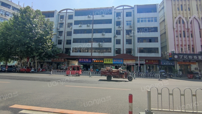 许昌市种子管理站属院外景图