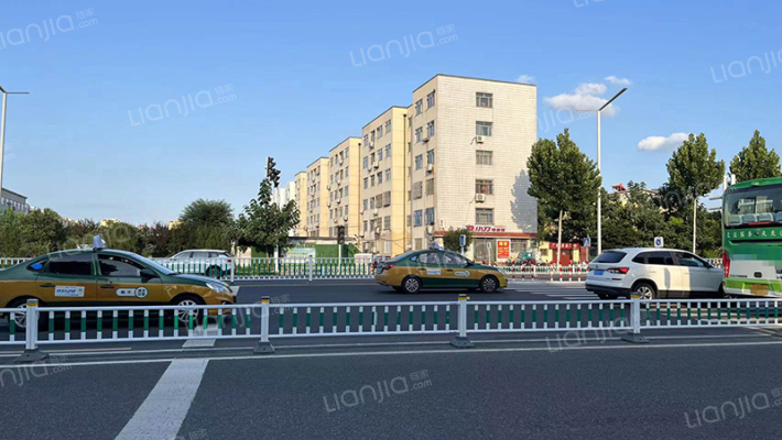 太平洋保险公司家属院外景图