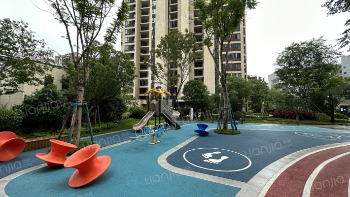 龙湖盛天天钜香缇郡四区外景图