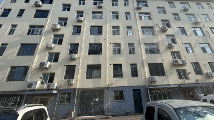 宝龙小区外景图