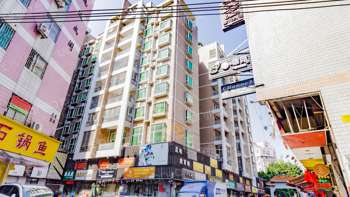 圣地天河星荟外景图