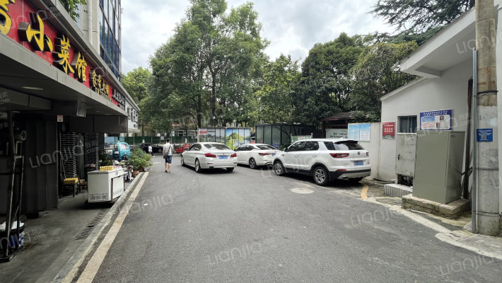 蟠龙巷38号外景图