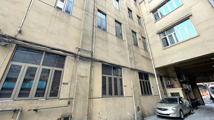 南京西路995弄外景图