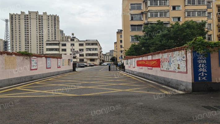 志强花苑外景图