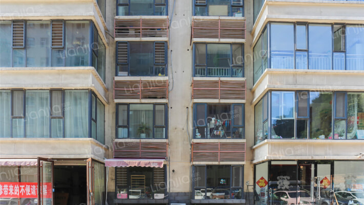 上上城小区外景图