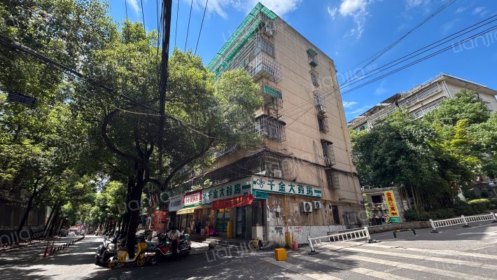 金昌公寓外景图