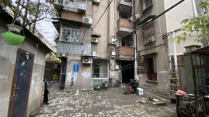 赵家条20号外景图