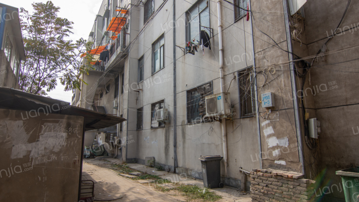 政合商住楼外景图