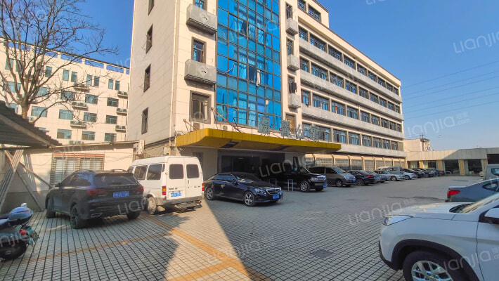 温馨花园外景图