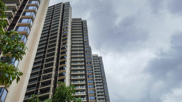 珑远首铸森湖翠珑湾外景图