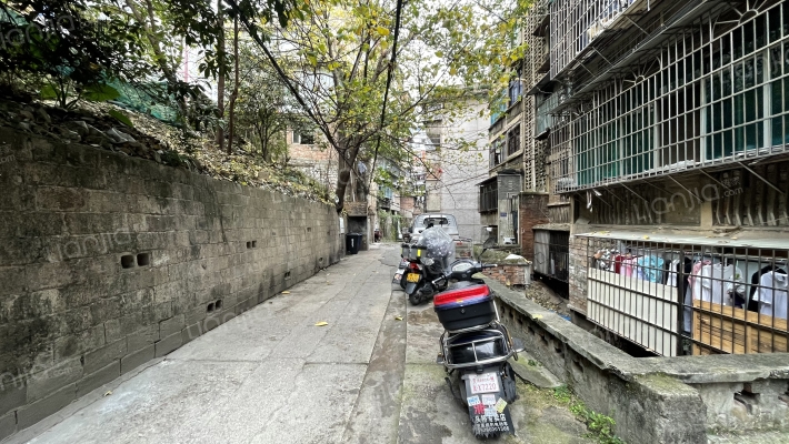 英烈路14号外景图