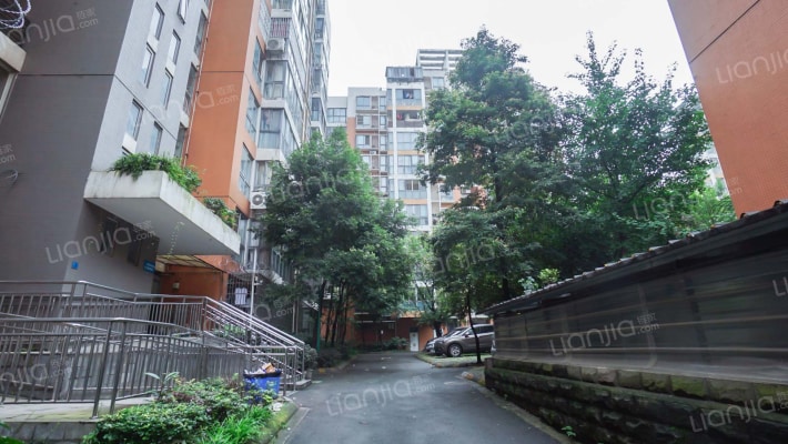 尚东美林一区外景图