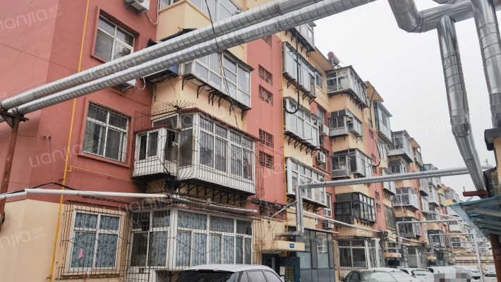 裕华区政府宿舍外景图