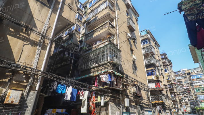 濠上街社区外景图