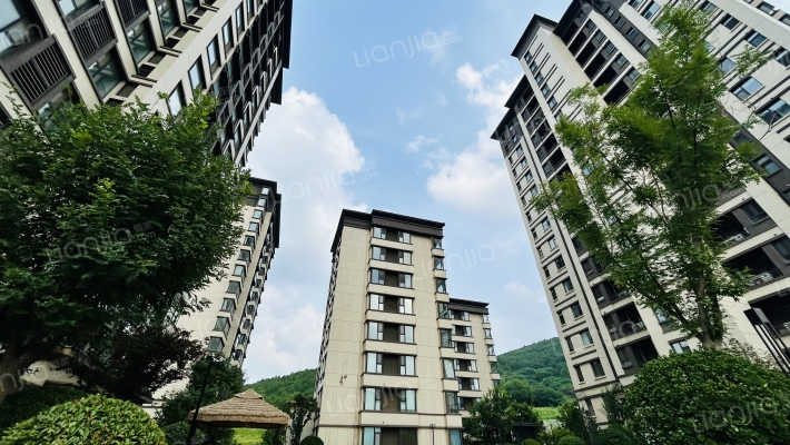 保利和光山语外景图