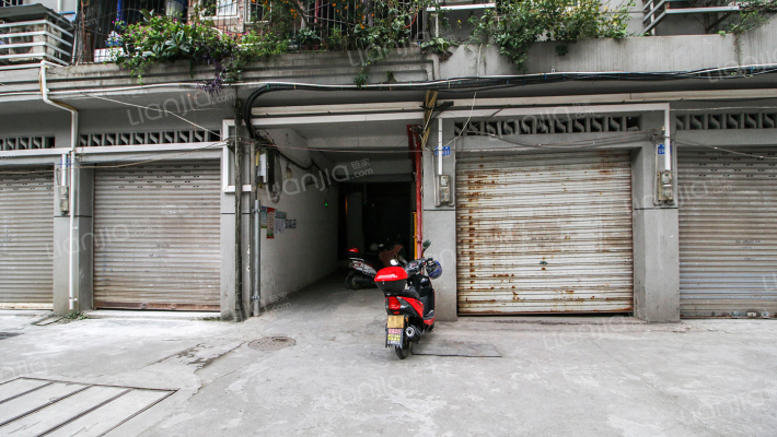 佰信商住楼外景图