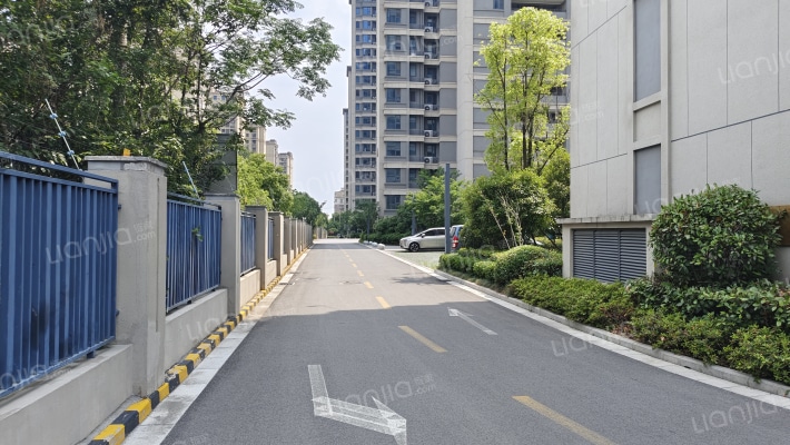 中北三盛汝悦铭著外景图