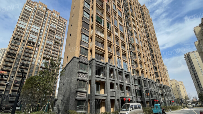 新城左岸生活外景图