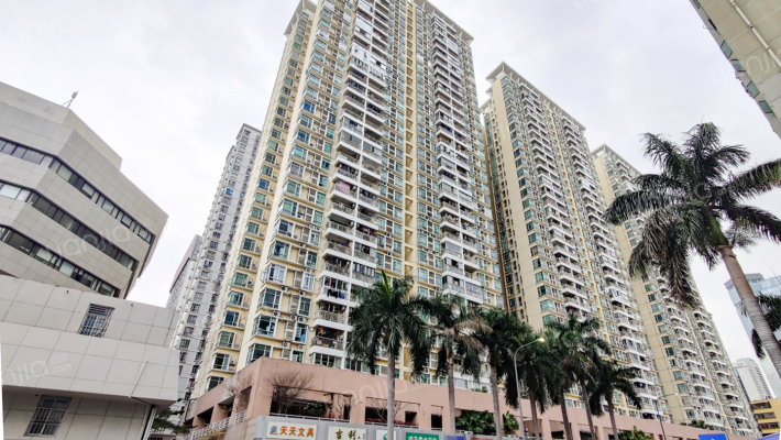 玮鹏花园外景图