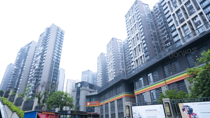 长沙汇金城二期房价怎么样汇金城二期房源户型图小区车位交通地址详情