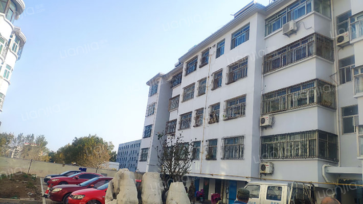 蓬莱电信家属楼外景图