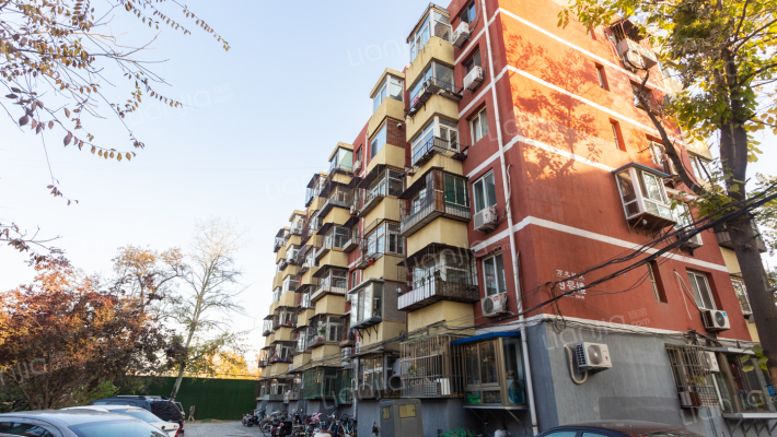 万龙社区外景图