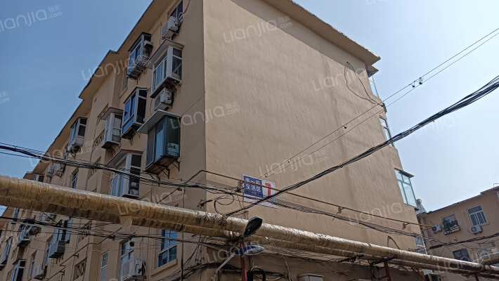 石药第一生活区中院外景图