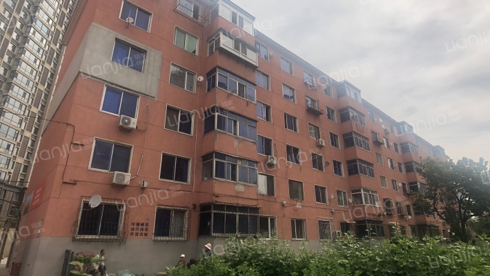汪河路398号外景图