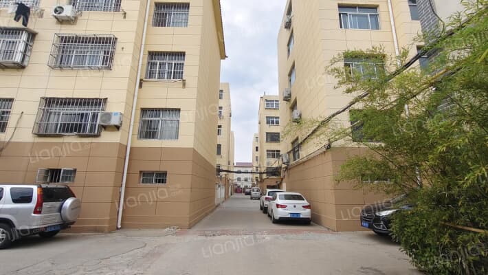 水集新村外景图