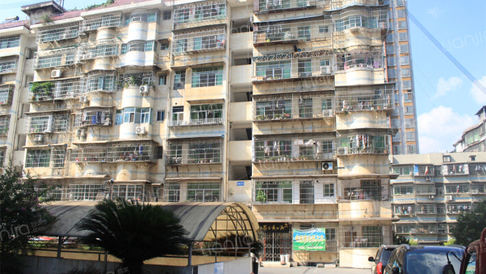 楚源大湘西小区外景图