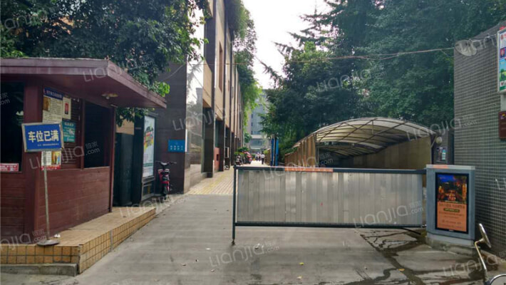 曼哈顿一期外景图