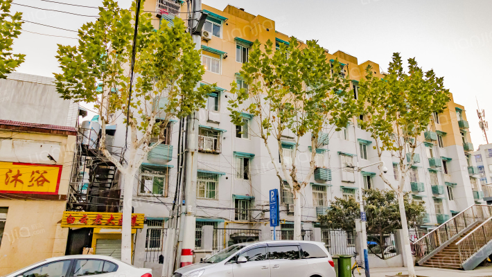 三十八中宿舍外景图