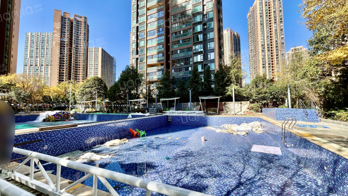 海伦国际海伦区外景图