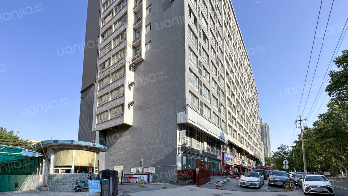 展大大厦外景图