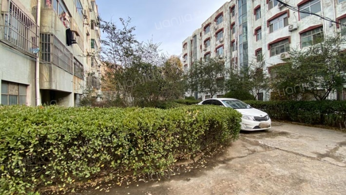 新华小区西区外景图