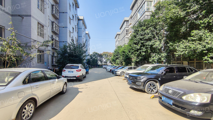 陕西秦阿房宫职工小区外景图