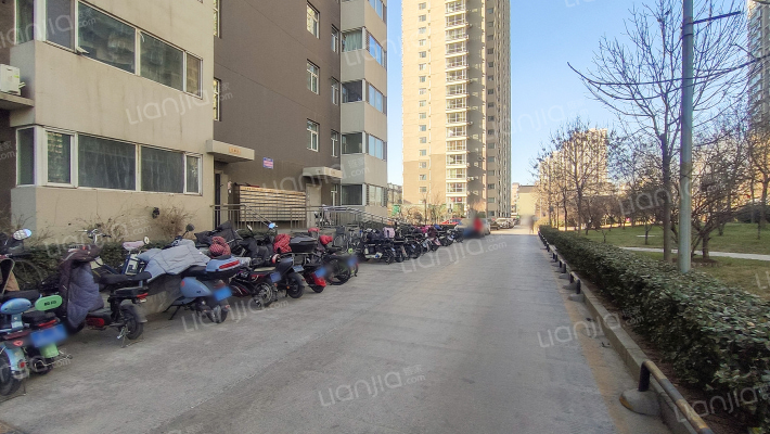 太矿育才苑外景图