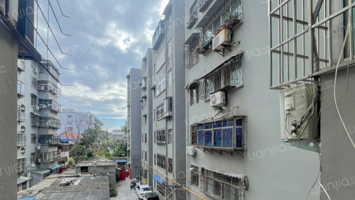 家庙前街外景图