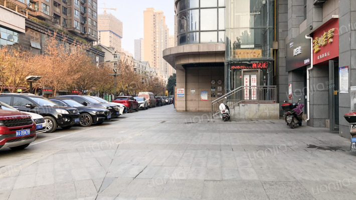 MAX未来广场外景图